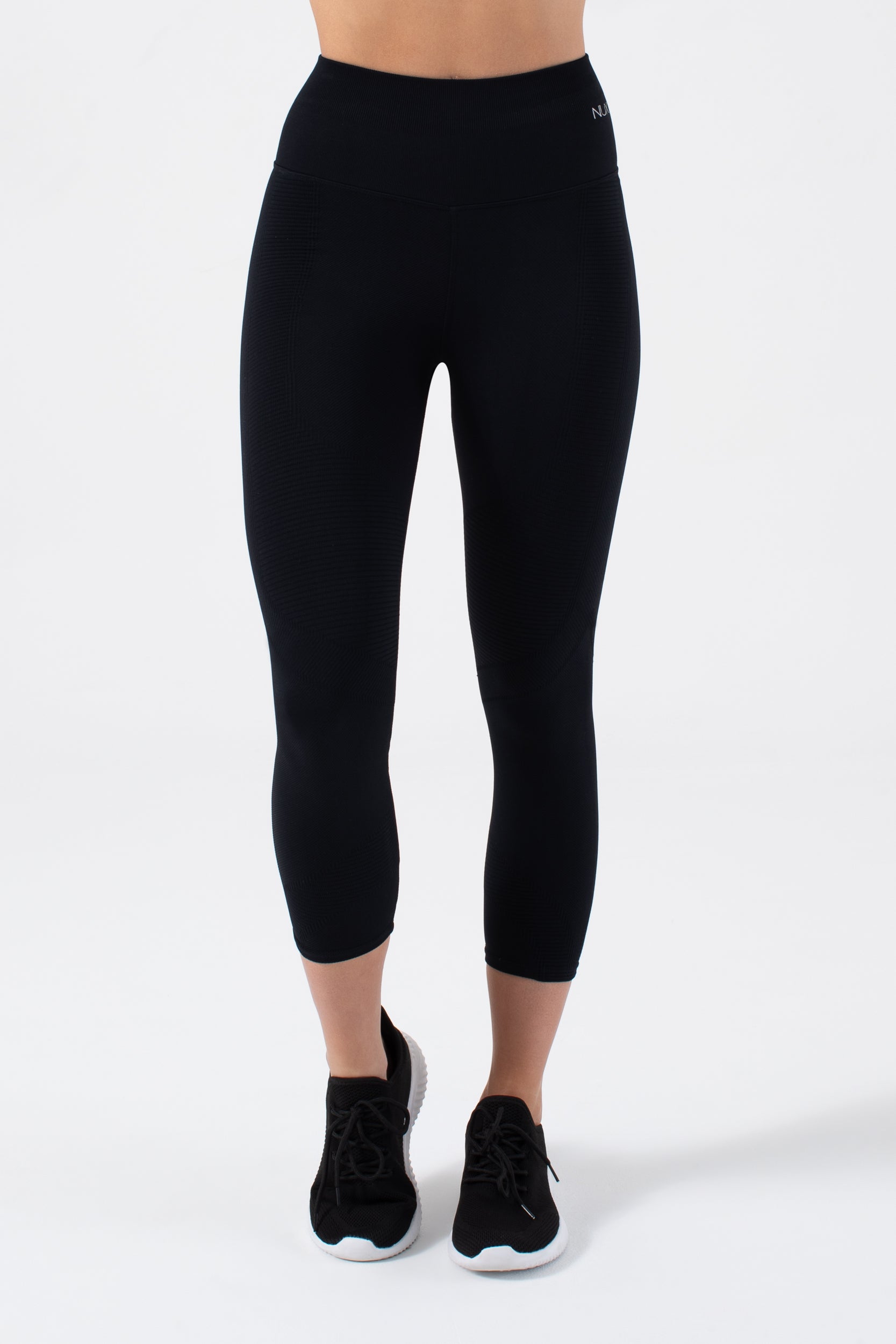 Body Engineered® One By One 7/8 Legging – NUX