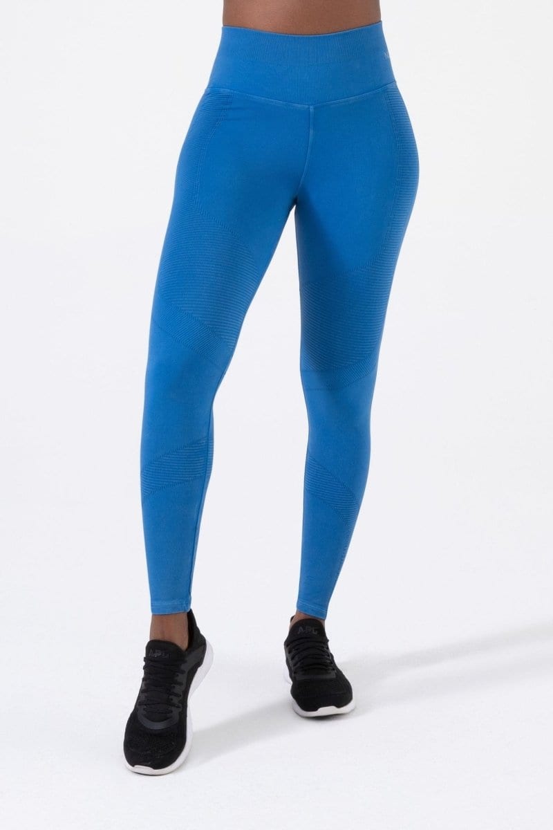 NUX One by One Legging in Stone Mineral Wash – Forte Fitness Southern Pines